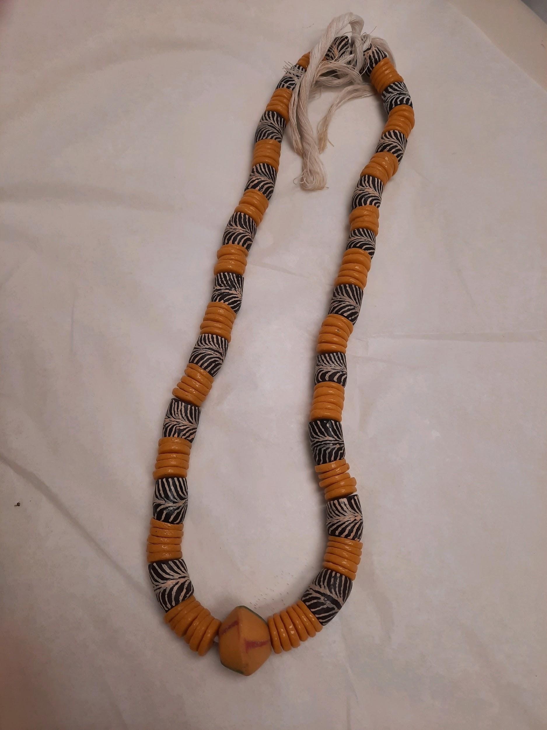 AR-3 Korobo Beads